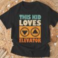 面白い引用エレベーター This Kid Loves Elevator Elevator Loves Elevator Tシャツ 高齢者への贈り物