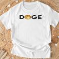 - Doge Dogecoin 暗号通貨 Fun Me Coin Tシャツ 高齢者への贈り物