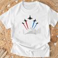 7月4日アメリカ独立記念日戦闘機ジェットクールグラフィック Tシャツ 高齢者への贈り物