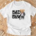 Angry Bad Boystyle、クールなテディベア、バッドボーイグラフィックデザイン。 Tシャツ 高齢者への贈り物