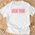 Back Pain In This Area On The Back Tシャツ 高齢者への贈り物