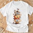 Coffee Is Life 愉快なコーヒー好きのギフト Tシャツ 高齢者への贈り物