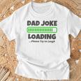 Dad Joke Loading Please Try To Laugh 面白い父の日 長袖tシャツ Tシャツ 高齢者への贈り物