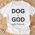 Dog Is Godpelled Backwards-面白い犬の言葉 Tシャツ 高齢者への贈り物