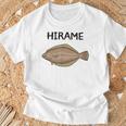Hirame ヒラメ 平目 鮃 魚好き 願掛け 釣り好き 海釣り 趣味 おもしろ 寿司ネタ 趣味釣り 船釣り 釣り Tシャツ 高齢者への贈り物