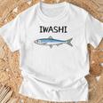Iwashi イワシ 鰯 魚好き 願掛け 釣り好き 海釣り 趣味 おもしろ 寿司ネタ 趣味釣り 船釣り 釣り Tシャツ 高齢者への贈り物