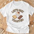 Kawaii'mores Let's Get Toast キュート 面白い キャンプ 駄洒落。 Tシャツ 高齢者への贈り物