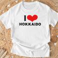 I Love Hokkaido 愛 ハート 北海道 日本 お土産 かわいい おしゃれ Tシャツ 高齢者への贈り物