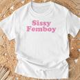 Sissy Femboy Crossdressing Aesthetic Tシャツ 高齢者への贈り物