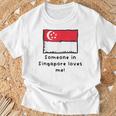 Someone Iningapore Loves Me シンガポール国旗 Tシャツ 高齢者への贈り物