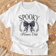 Spooky Mamas Club ソーシャル ハロウィン ダークコケット ブラック リボン Tシャツ 高齢者への贈り物