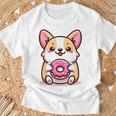 かわいいコーギーのドーナツを持つ漫画の犬愛好家アートキッズ。 Tシャツ 高齢者への贈り物