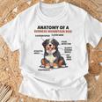 かわいい犬の説明 バーニーズ・マウンテン・ドッグの解剖学 Tシャツ 高齢者への贈り物