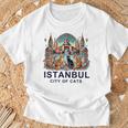 イスタンブール、トルコ 猫の街 Ii Tシャツ 高齢者への贈り物