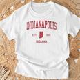 インディアナポリス インディアナ州 ヴィンテージ スポーツ デザイン レッド プリント Tシャツ 高齢者への贈り物