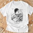 オスカー・ワイルド At Work By オーブリー・ビアズリー 1893 Tシャツ 高齢者への贈り物