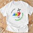 ジュビリー2025 信仰の旅への希望の巡礼者 Tシャツ 高齢者への贈り物