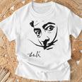ダリの肖像画 Tシャツ 高齢者への贈り物