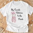 バレエバレリーナダンス My Favorite Ballerina Is On Pointe Tシャツ 高齢者への贈り物