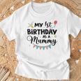 ママとしての私の1歳の誕生日パーティーイヤーを祝うママ Tシャツ 高齢者への贈り物