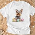 ヨーキー ヨークシャーテリア 犬種 ハッピーイースター メンズ レディース Tシャツ 高齢者への贈り物