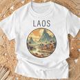 ラオスの風景 アールデコ Tシャツ 高齢者への贈り物