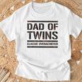 双子の父 父の日 双子のお父さん おもしろい 双子の父 Tシャツ 高齢者への贈り物
