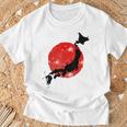 日本 赤 太陽 日本 列島 地図 かっこいい 国旗 スタイル Tシャツ 高齢者への贈り物