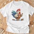 木彫りの鶏、かわいいデザイン Tシャツ 高齢者への贈り物