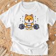 柴犬 イヌ 面白いtシャツ 犬 筋トレ 文字入り メンズ おもしろ 面白い 服 おもしろグッズ 文字 Tシャツ 高齢者への贈り物