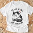猫が大好きな女の子とボバティーラグドール猫好き Tシャツ 高齢者への贈り物