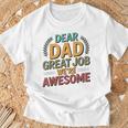 親愛なるお父さん素晴らしい仕事私たちは素晴らしい父の日ありがとう Tシャツ 高齢者への贈り物