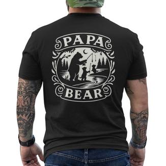 Aventure De Pêche À L'ours Pour Les Papas Et La Fête Des Pères T-shirt imprimé au dos - Cadeauxyz
