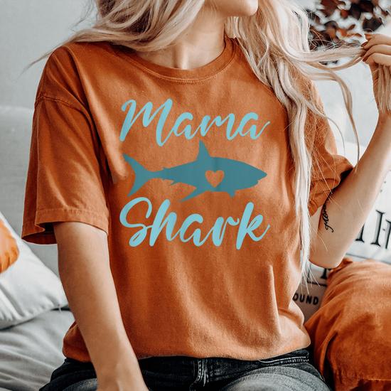 thumbnail image 2 of Mommy Shark - T-Shirt Zone 2 of 14